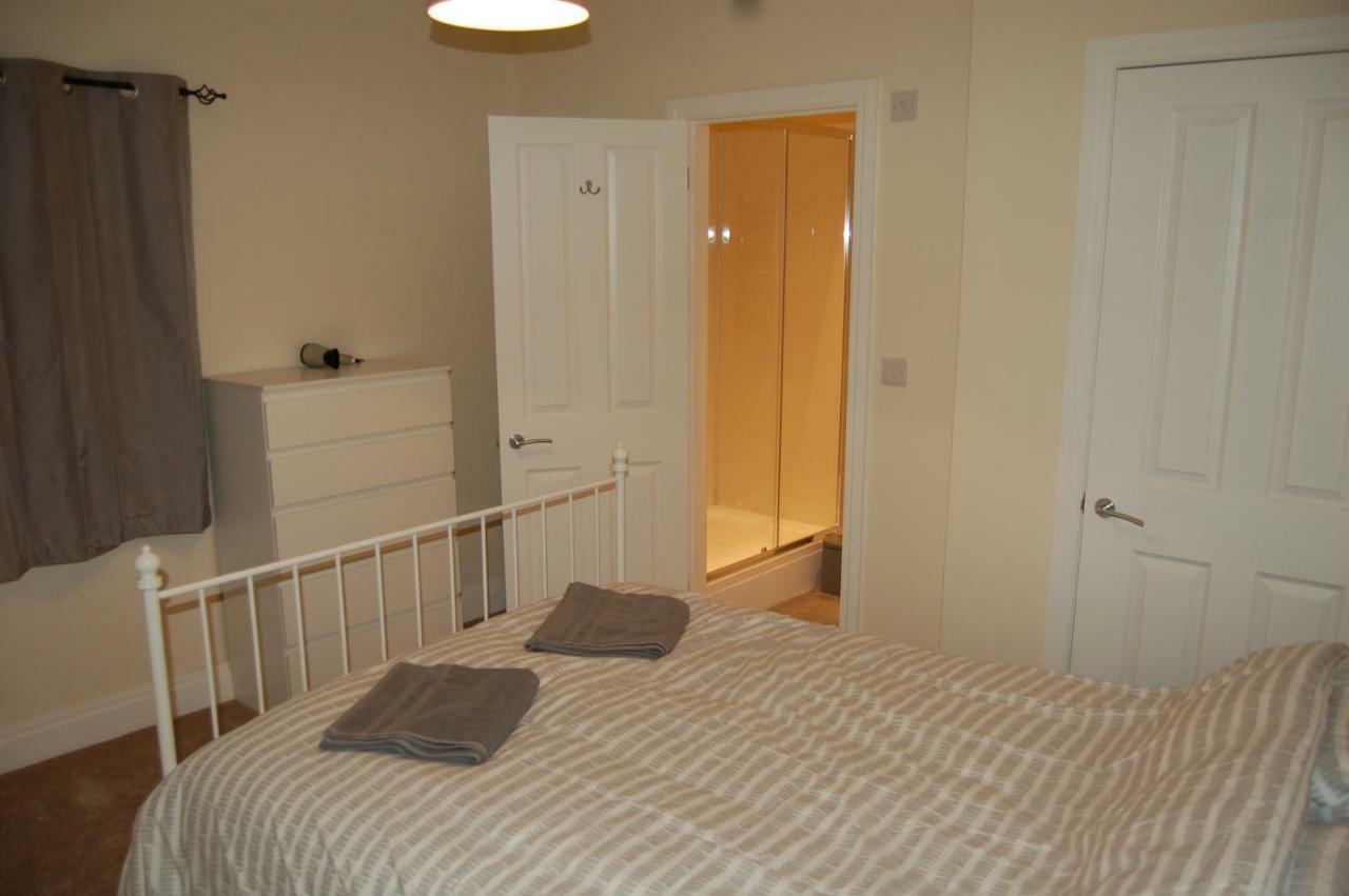 3C Endless Street Apartment Salisbury Bagian luar foto