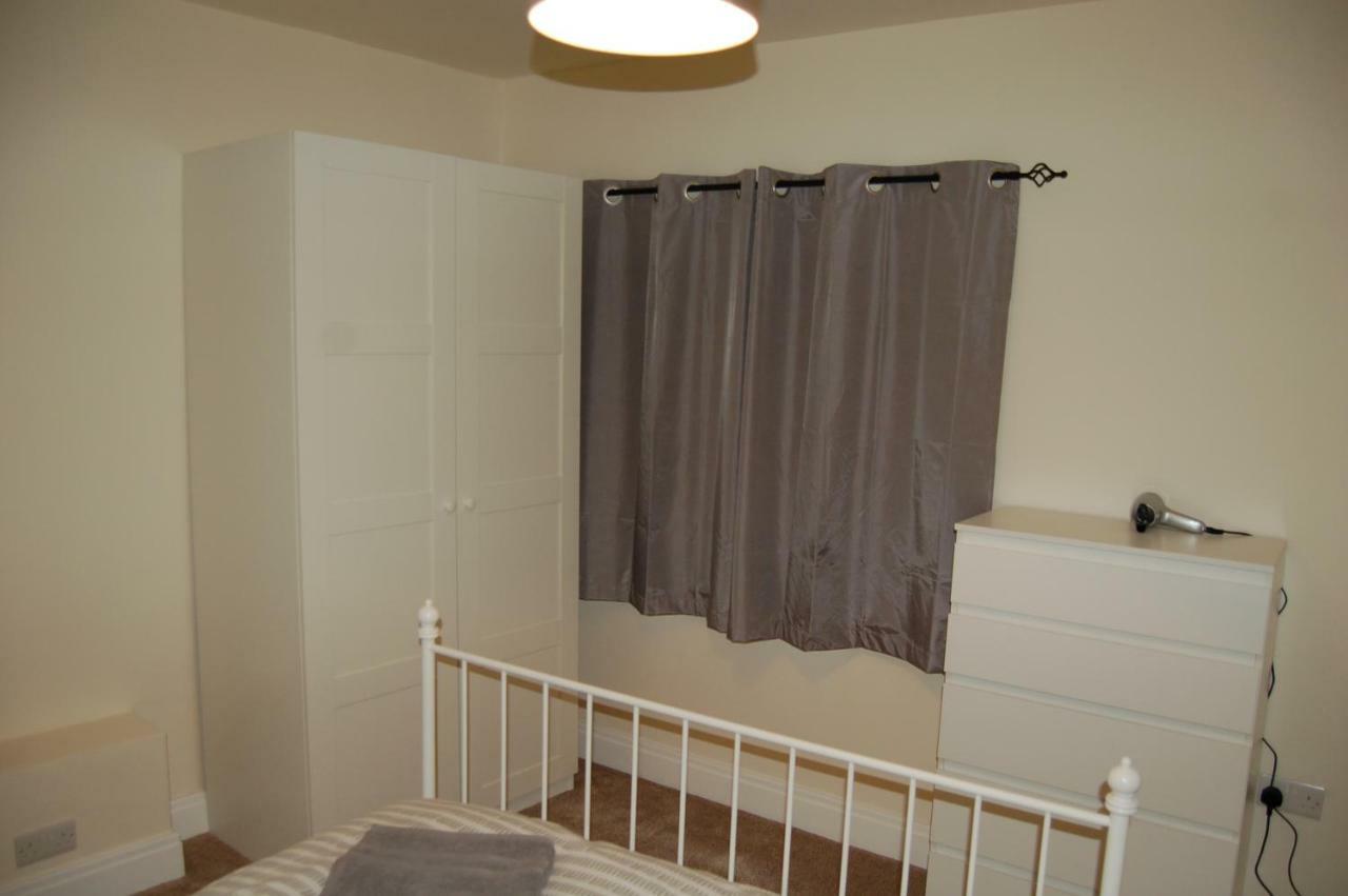 3C Endless Street Apartment Salisbury Bagian luar foto